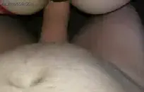 شقي خطوة ابنة تمتص الديك مع دسار لها.