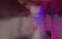 انها ركوب دسار و cums في لها البظر.