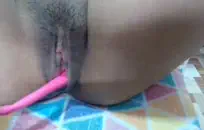 تحاول ألا تكون عاهرة قذرة في مجموعتها.