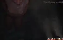 حنجرة وقحة في سن المراهقة facefucked.