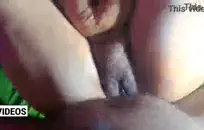 مثير فتاة تبين لنا الحمار الساخنة مذهلة.