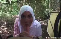 هل تريد الحصول على قضيبك الذي لا قيمة له من وجهي ، أيها الفتى؟